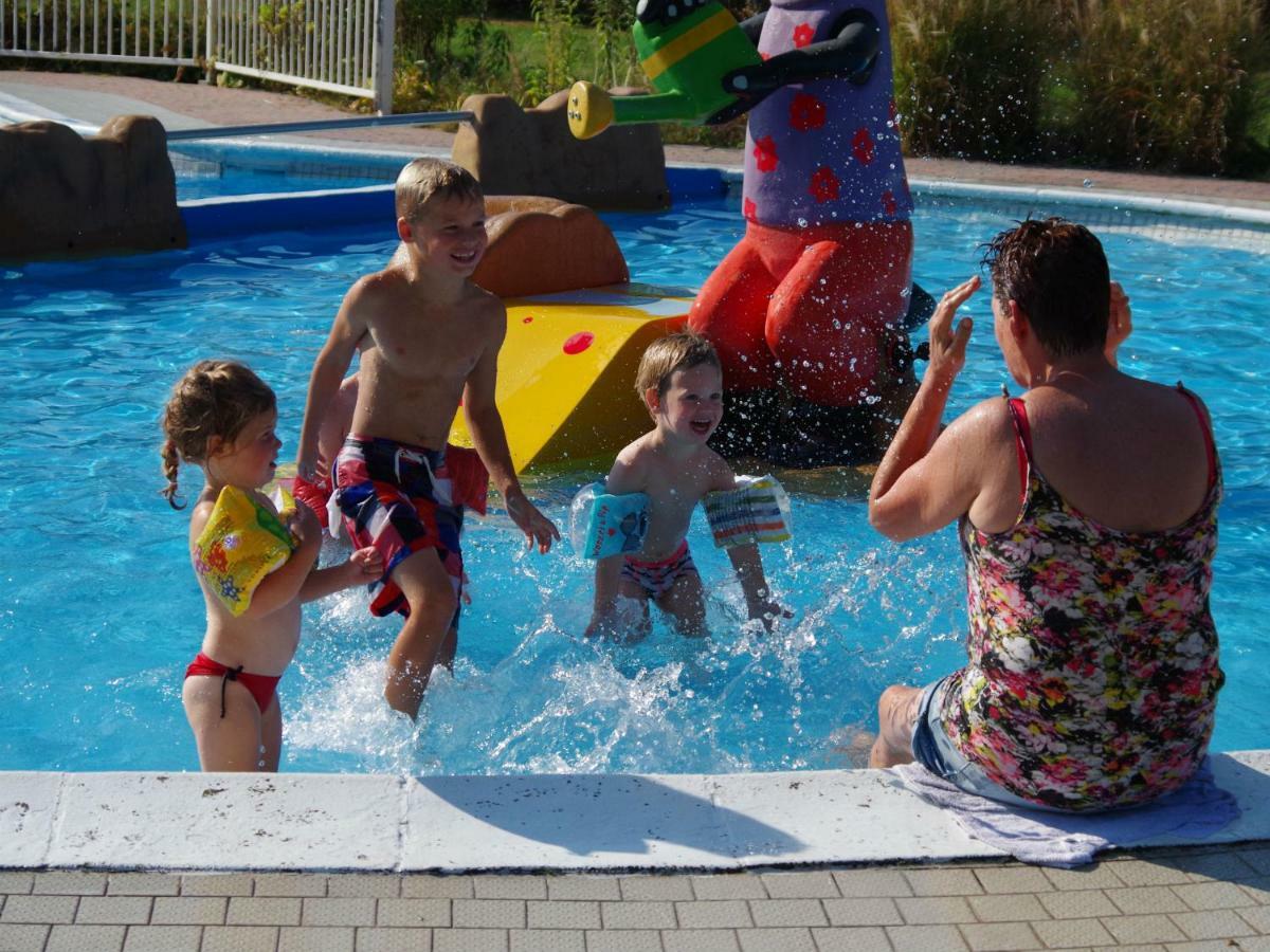 Camping 'T Reestdal Hotel Харденберг Екстериор снимка